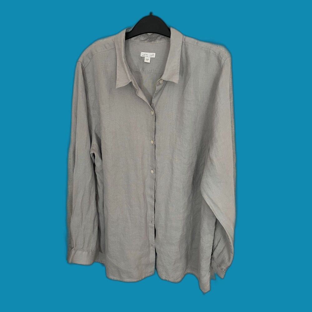 J. Jill Light Gray Button Down Shirt